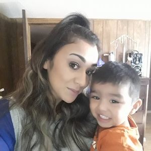 Meet your Posher, Mireya